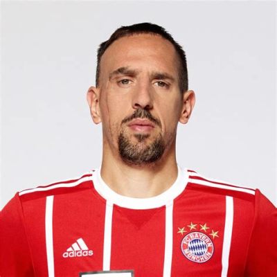 Franck Ribery Parisin Kultaa ja Kuuluisa Jalkapalloilijan Urheilullinen Paluu!